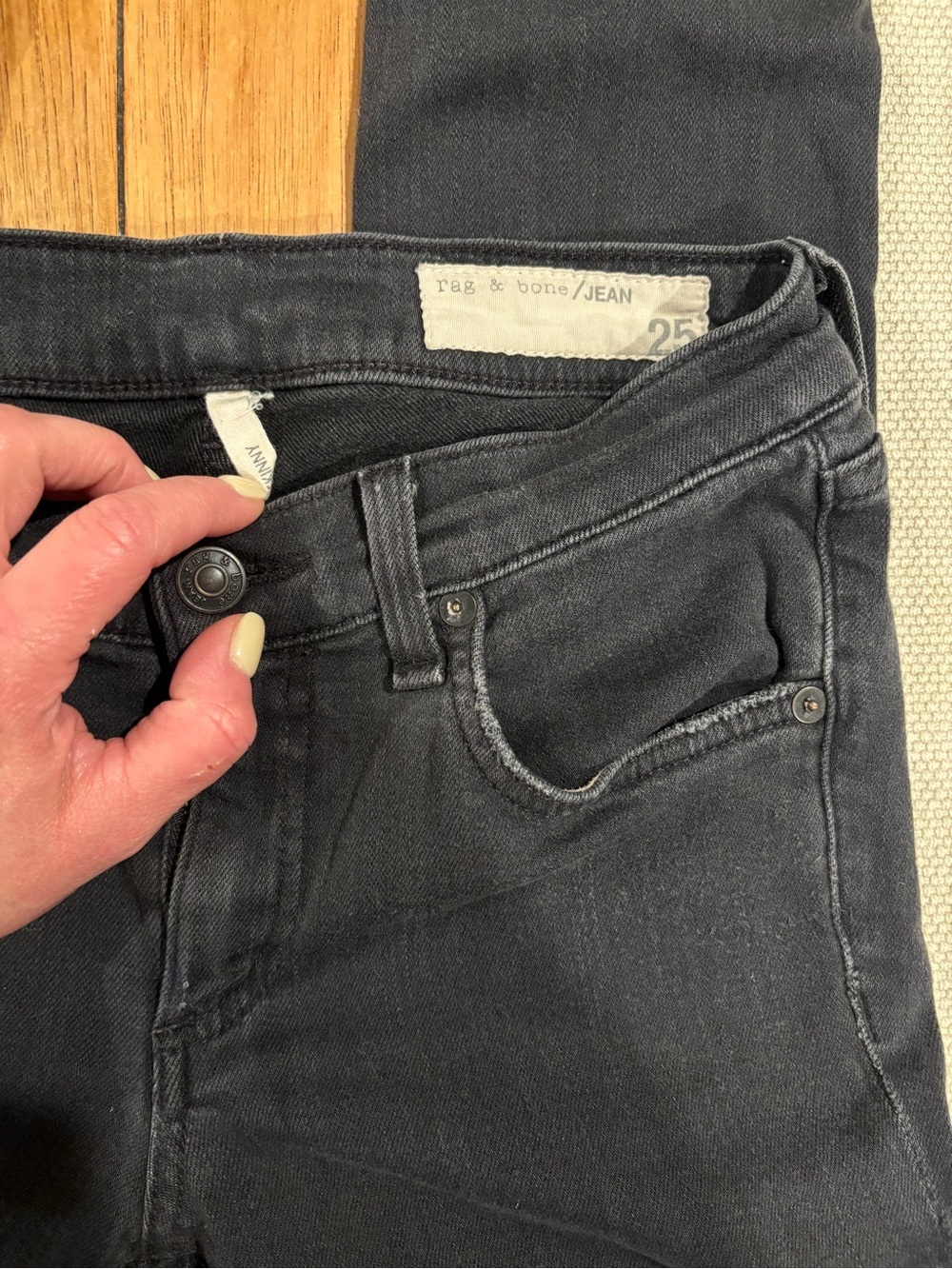 rag & bone Women's Skinny Jeans in Washed Black